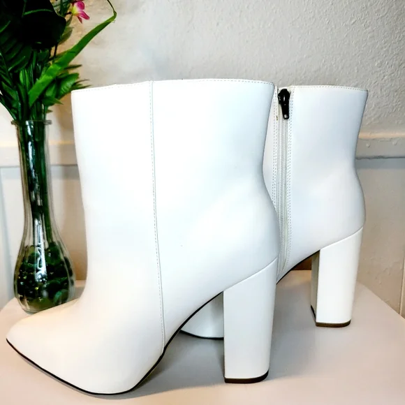 Slouch Rosamund Block Heel Bootie White JustFab Shoes Justfab